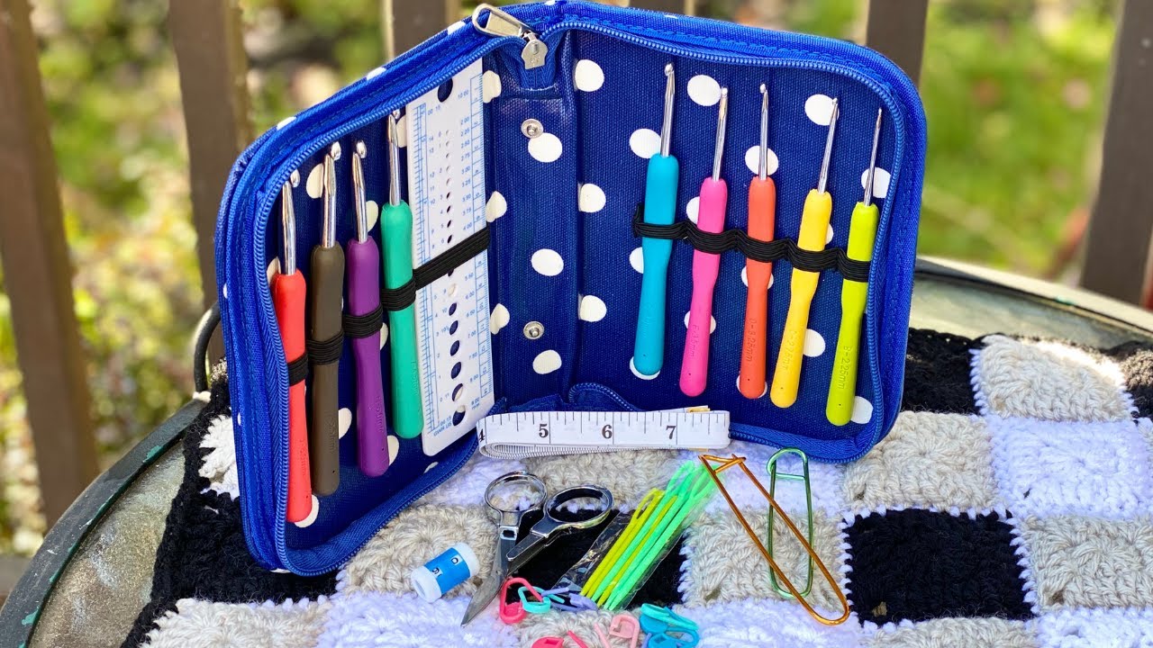 BeCraftee Crochet Hook Set - Kit Includes 9 Ghana