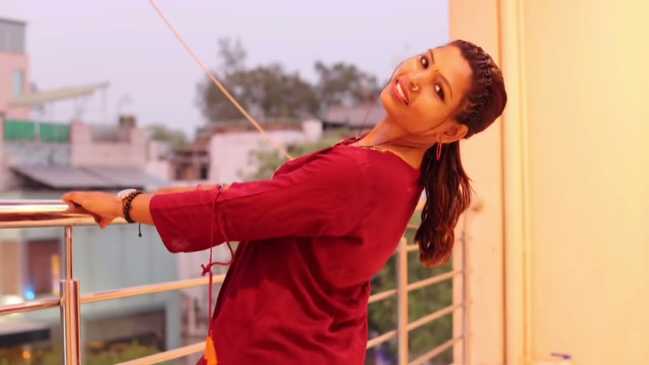 Western dress photo shoot in Agra hotel