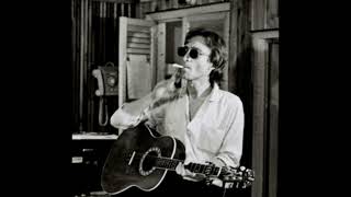 John Lennon — Happy Xmas (War Is Over) (isolated acoustic guitar)