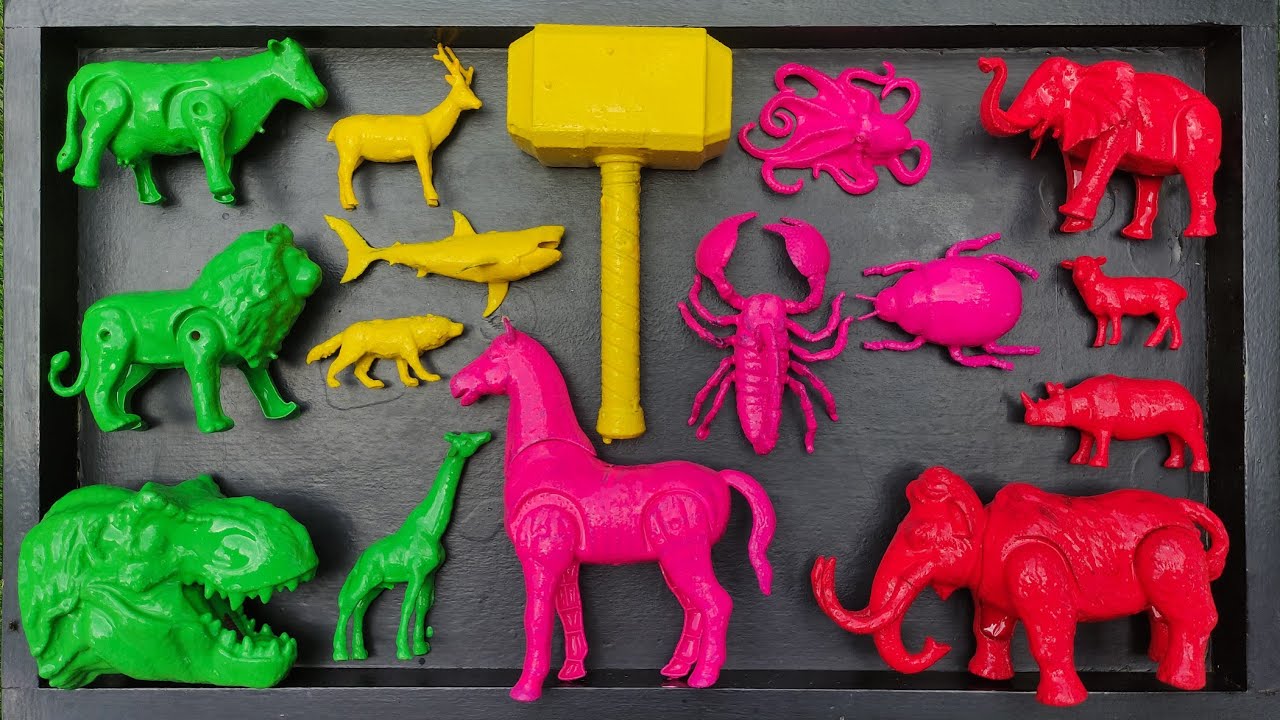 Ayo! Membersihkan mainan hewan sapi, bebek, angsa, ayam, gajah, simpanse, singa, unta, buaya