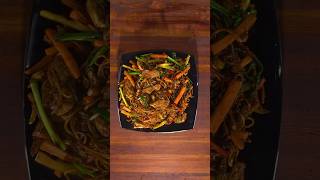 Чоу мейн - жареная лапша с овощами. ВОК-О-КЛОК  #вок #рецепт #чоумейн