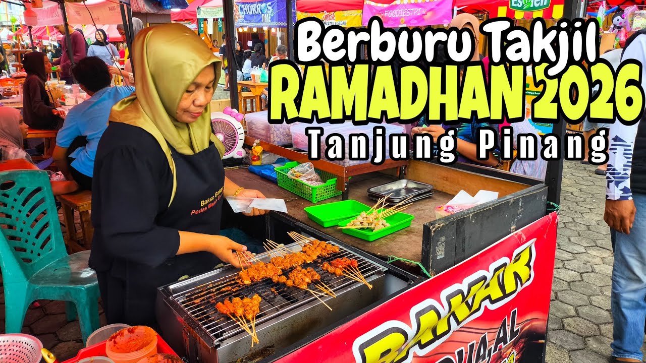 Meriahnya Bazar Ramadhan Jalan Ganet Tanjung pinang sudah berhias Ketupat Hari Raya