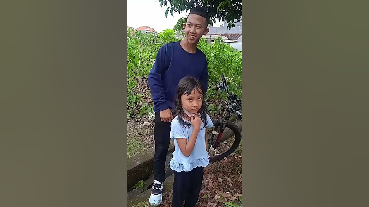 Jumpa idolanya anak anak. Sedang apa ya kak Saputra, kak Arik dirumah sapi tempat Navya Bihan main?