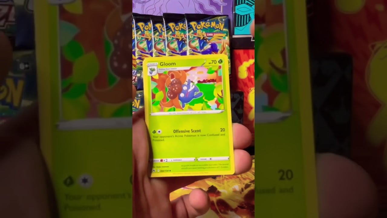 Peeling a Ditto Card in Disguise - Pokémon GO TCG Unboxing - IGN