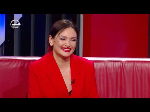 მომღერალი თიკა ჯამბურია სტუმრად \"ჩვენ შოუში\"