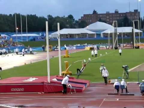 andrew sutcliffe - world junior champs - pole vaul...