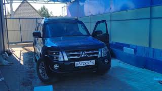 : LED  ()  Mitsubishi Pajero 4