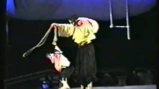 "Чайка по имени Джонатан Ливингстон" спектакль-экзерсис 1998г. "Чайка по имени Джонатан Ливингстон" спектакль-экзерсис 1998г.