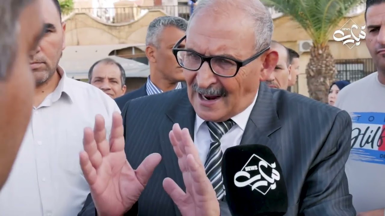 تيارت: والي الولاية يقف على سير الأشغال بمحيط المسجد القطب و يصغي لعرض حول أشغال تهيئة وسط المدينة