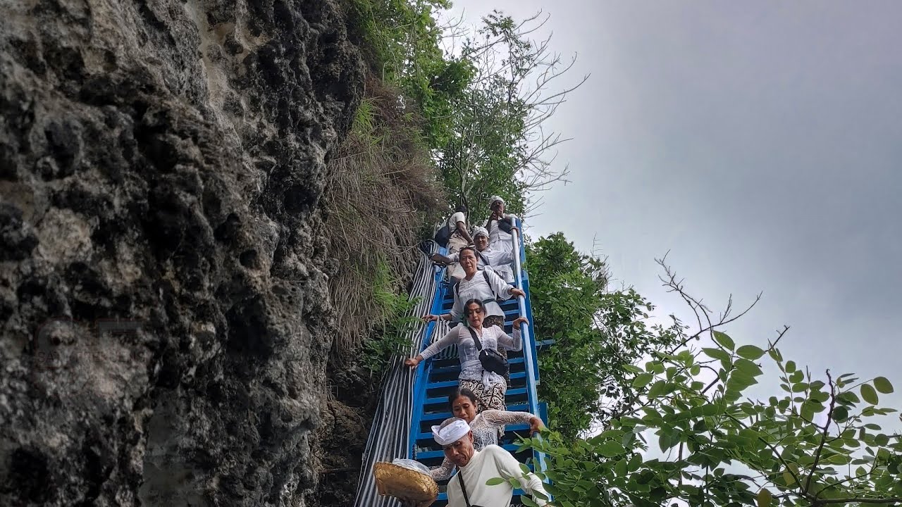 Pura '' SEGARA KANJENG RATU KIDUL'' Guyangan, Nusa Penida-Klungkung