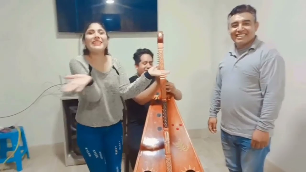 Karina Chávez y Alfredito cueva duo ,me ases problema