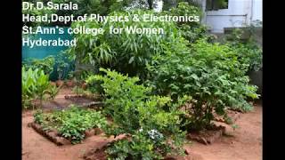 This video explains how to use Moodle LMS - Learning Management System screenshot 2