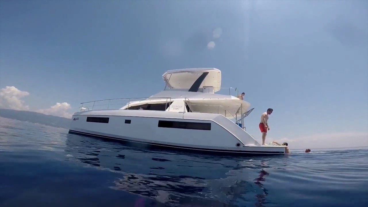 Exploring Greece on a Moorings 434PC