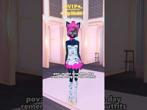 POV: REMEMBERING YOUR OLD OUTFITS 😭 #roblox #dresstoimpress #dti #shorts