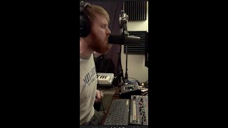 Live Loops - What’s Wrong? - Roland JU-06A
Using the @RolandChannel Ju-06A, Akai APC 25, and SynthWave Drums. Fun to throw up some of these minis every so often between other content. Enjoy! Hit like if you enjoyed and be sure to subscribe! :)
Follow me on...
https://www.instagram.com/natebjorge
https://open.spotify.com/artist/491is...
https://soundcloud.com/natebjorge
https://twitter.com/Natebjorge1
https://www.facebook.com/natebjorgemusic Live Loops - What’s Wrong? - Roland JU-06A