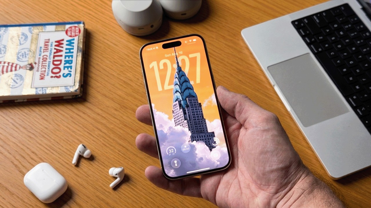 Using iPhone 15 Pro in 2026 feels like too much winning...
