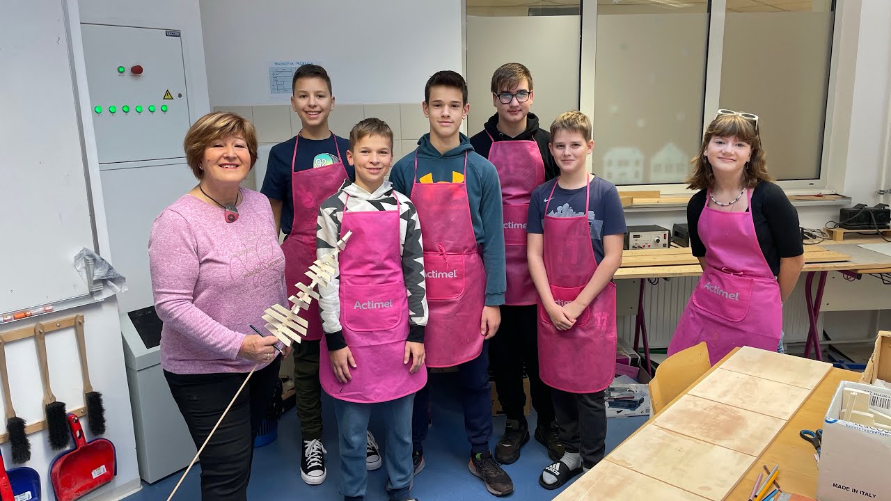 OŠ J. Dalmatina KK - Božični Dan Šole 2023 🎄🎄🎄