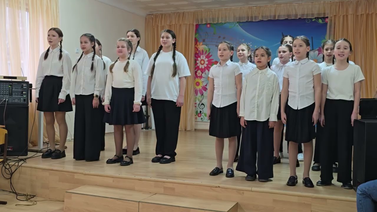 Горит свеча