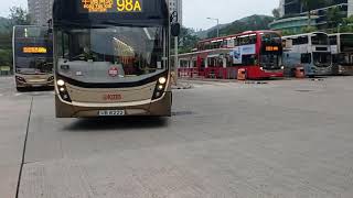 KMB K ATENU1000 UB8222@98A駛離坑口(北)巴士總站