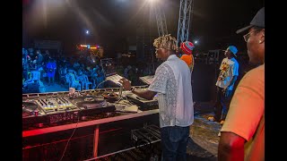 DJ Lawy With The Vibe