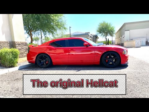 2009 Dodge Charger srt8 making beautiful sounds (MUST WATCH!) #dodge #