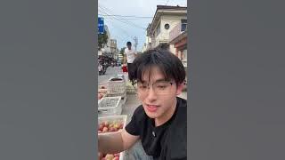 On the small road I walked every day