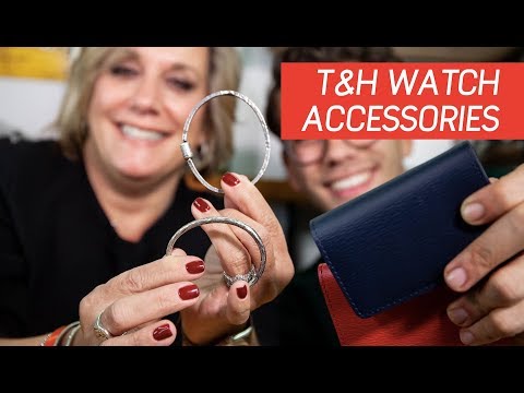 Shopping for The Holidays? Enjoy our Wallets & Bracelets
