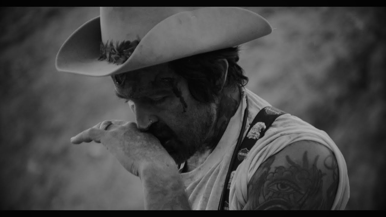 Watch Yelawolf & Shooter Jennings - "Make Me A Believer" [MUSIC VIDEO] on YouTube