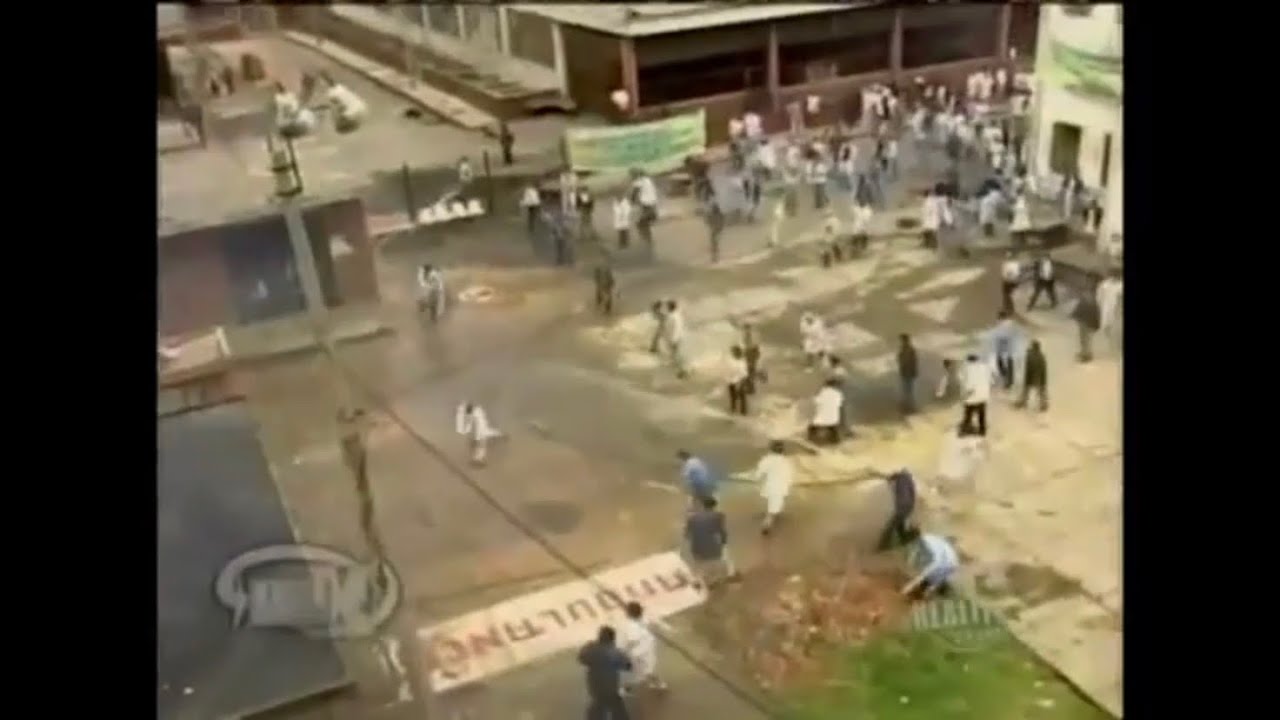 Riots In Bogotá, Colombia, 1997 - YouTube