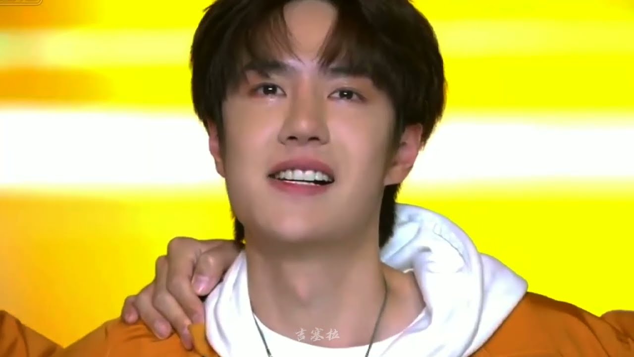 Falling in love #Uniq versión #GankYourHeart #王一博#WangYibo