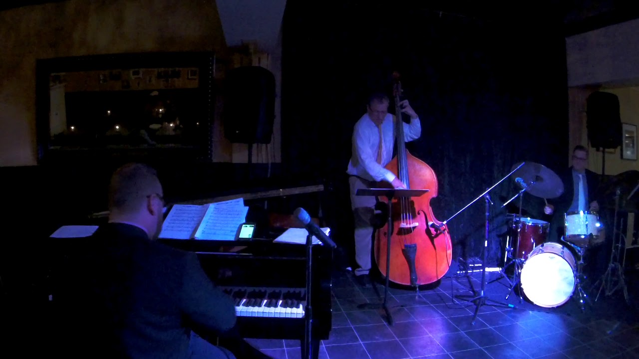 I Didn't Know What Time It Was (clip) - The Joshua Bowlus Trio adlı videoyu YouTube'da izle