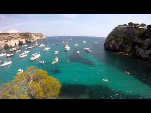 Fondeado en cala Macarella (Menorca)