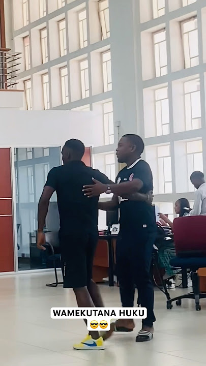 #shorts NAHODHA WA KLABU YA YANGA DICKSON JOB ALIPOFIKA KWENYE MKUTANO NA WANAHABARI KUELEKEA DABI…