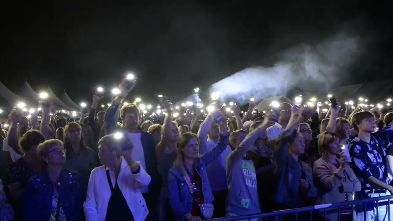 Bart Peeters op de Zaffelaarse Belevenissen Tot je weer van me houdt YouTube Bart Peeters op de Zaffelaarse Belevenissen Tot je weer van me houdt YouTube