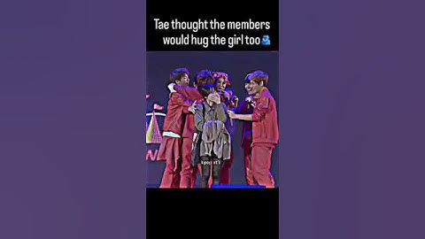Taehyung thought the member would me hug the girl too😭 lucky girl🥺#bts #shorts #btsff