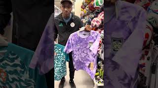 Vous aurez choisi le quel à ma place ?🤔 #football #footballskillschallenge #footballshorts #foot