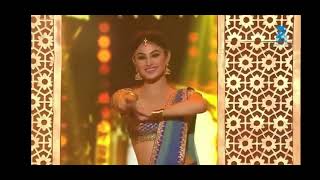 Mouni Roy Dance In Real Life