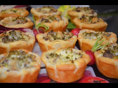 فيديو: كيفية صنع تارتيفليت (مطبخ فرنسي)