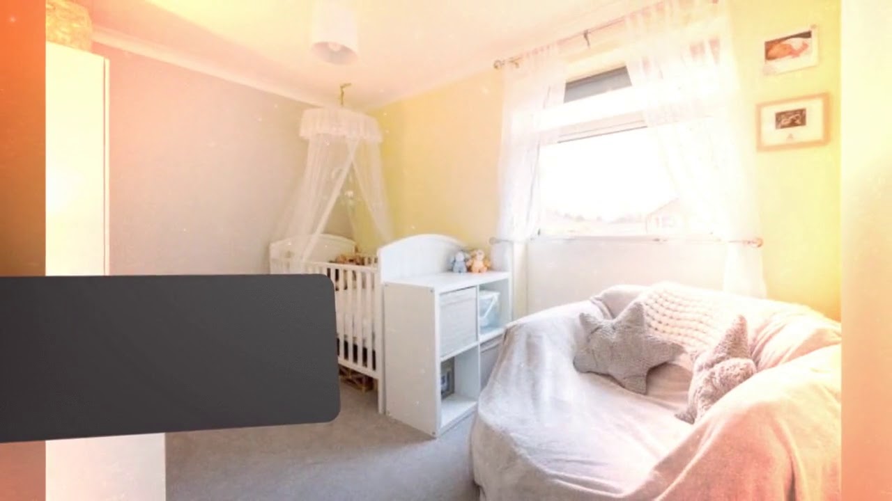 House for sale in Harrogate, Chaucer Green, £175,000