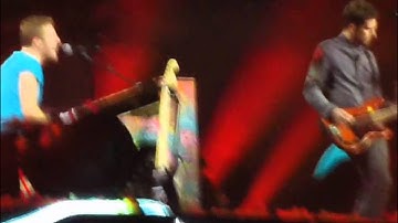 Coldplay - The Scientist (Live in Madrid 2011-10-26)