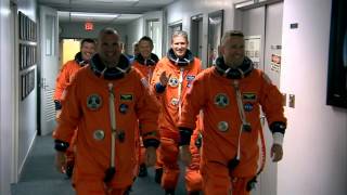 STS-132: Astronauts Ready for Launch