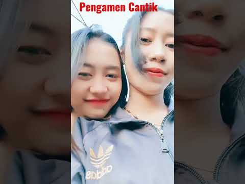 Pengamen Cantik Viral