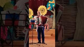 Враги сожгли родную хату. Исполняет Андрей Воробьёв 🪗