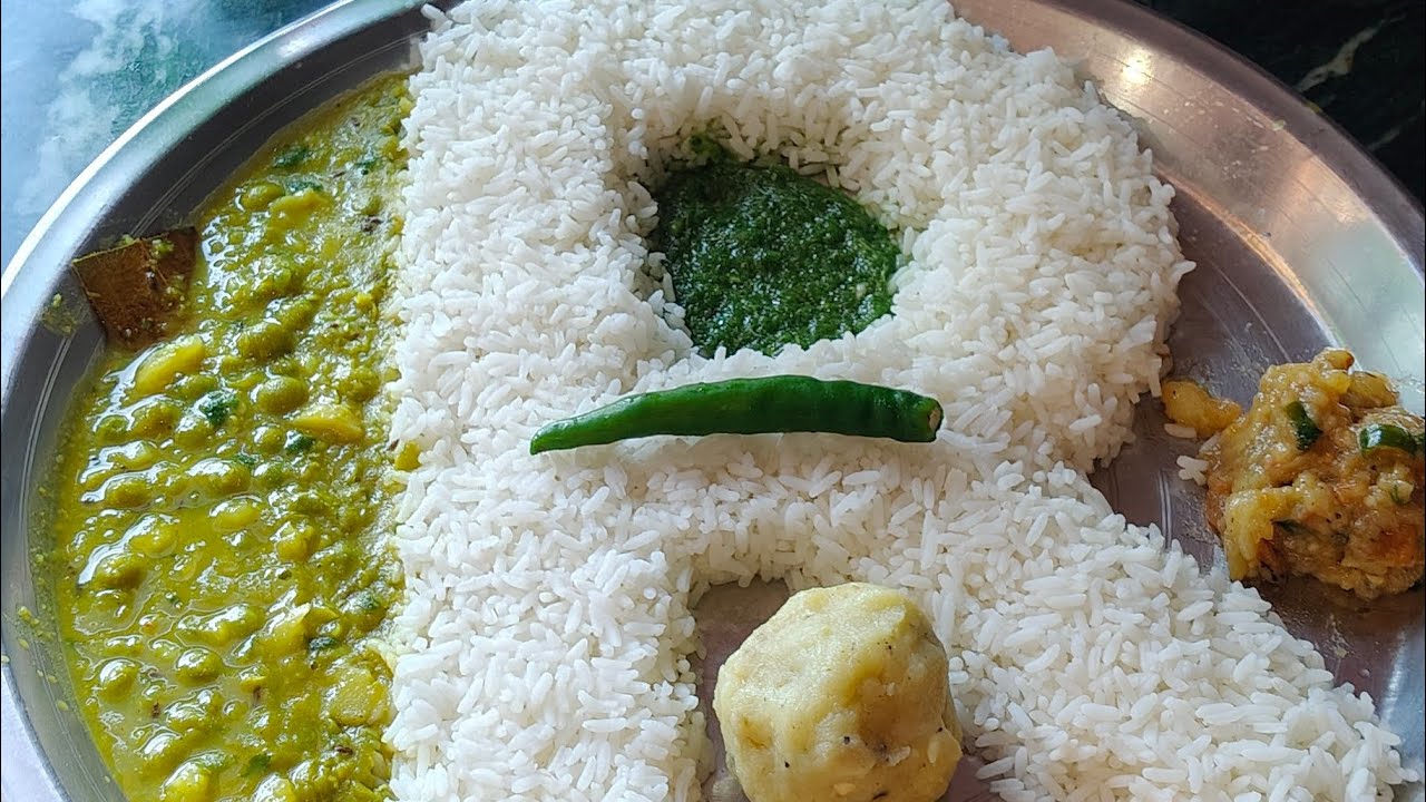 सारे पुराने तरीके भूल जाएंगे जब मटर दाल के इस तरीके से बनाएंगे | Matar Ke dal😋