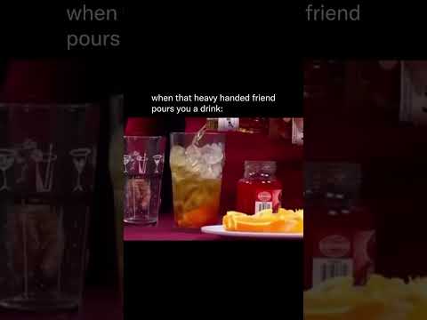 عندما يسكب لك ذلك الصديق الغليظ مشروبك