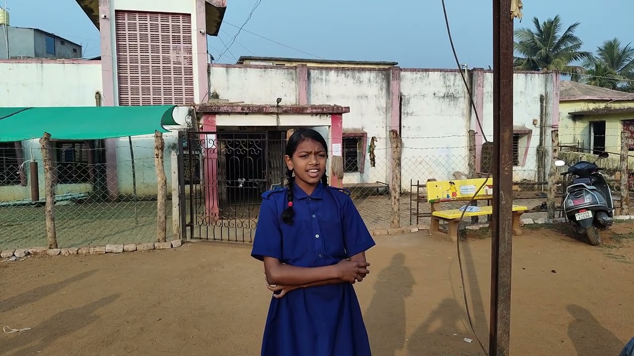 इ. ७ वी विद्यार्थिनीचे सुंदर गीत सादरीकरण| स्तंभ तिथे ना कुणी बांधला| जि.प.समूह निवासी शाळा भामरागड 