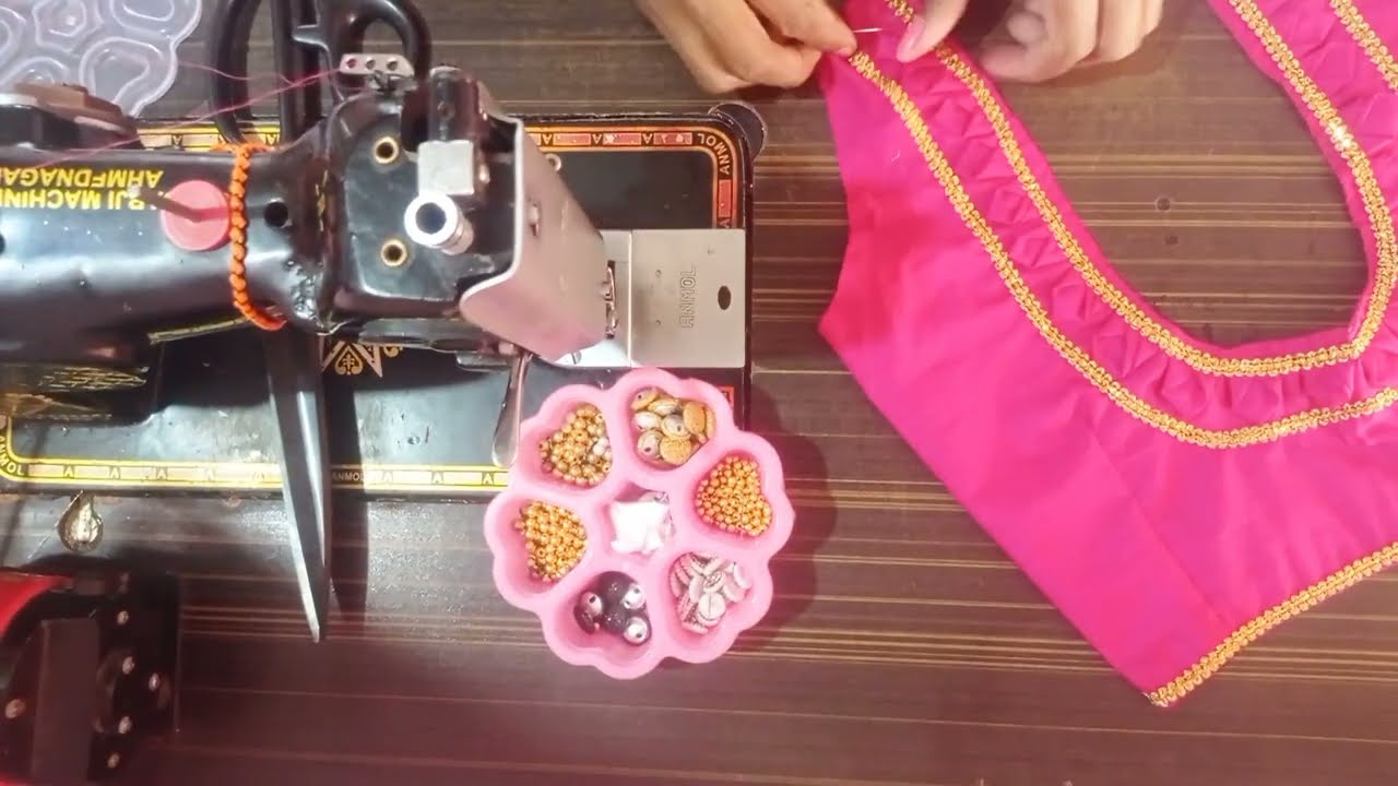 ✨Simple blouse bake neck design cutting and stitching /ब्लाऊज डिझाइन #blouse डिझाइन 🪡