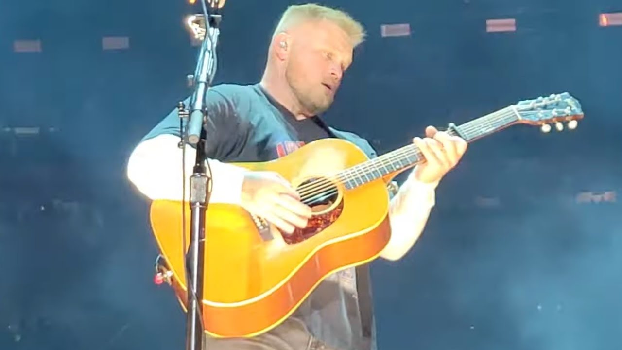 4/25/26 "Rivers and Creeks" Zach Bryan--Lincoln, Nebraska - YouTube