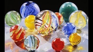 Ngày Bé Chơi Mãi Mà Giờ Mới Biết Bi Ve Được Chế Tạo Thế Nào