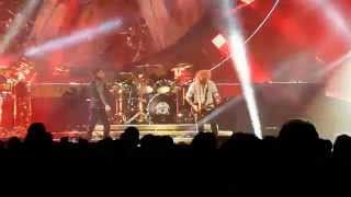 Queen + Adam Lambert - Tie Your Mother Down